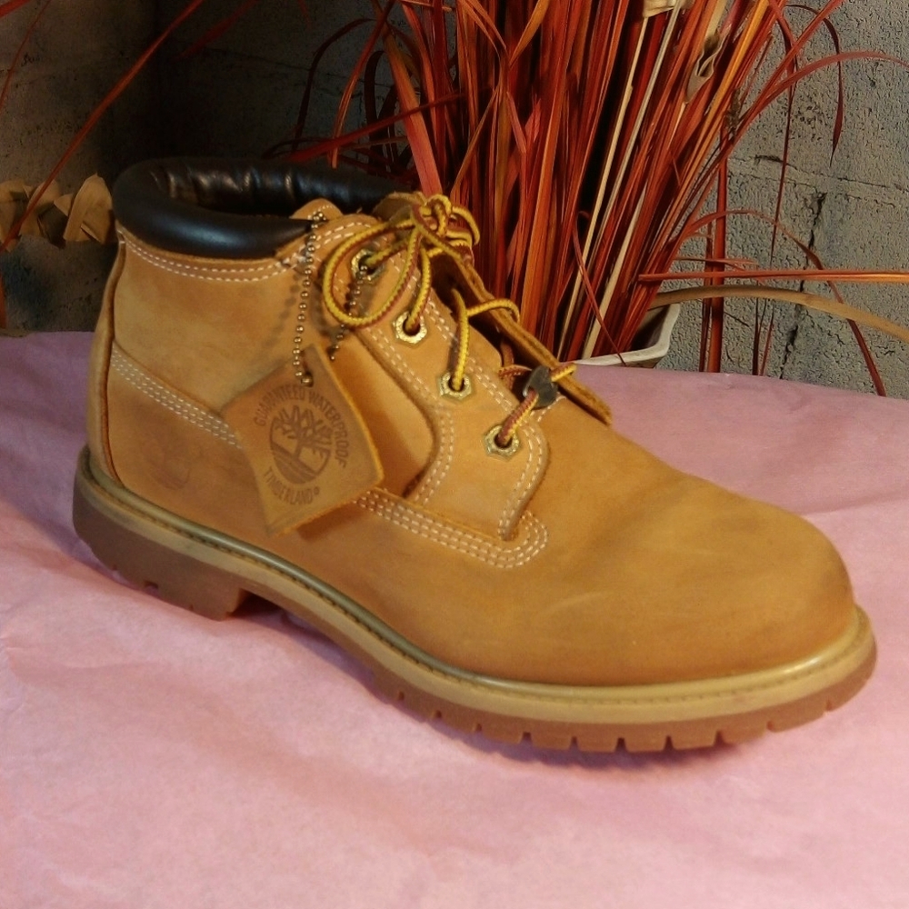 Timberland waterproof pre owned  boots